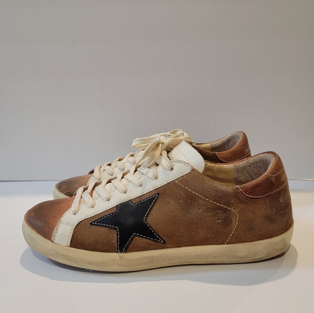 Golden Goose Superstar GGDB Tan suede blue star white leather shoes size 40